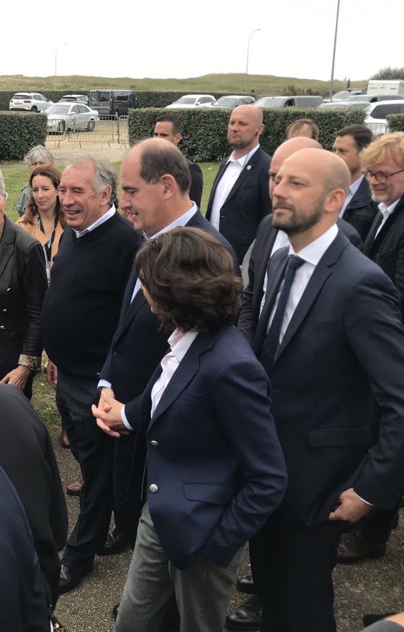 duhamel_vanessa's tweet photo. Comme François @bayrou l’a rappelé en citant #CharlesPeguy il y a des périodes et il y a des époques : l’époque est venue de rebâtir notre grand espace démocrate @modem @lrem.
#URGuidel https://t.co/QaageYEVpj