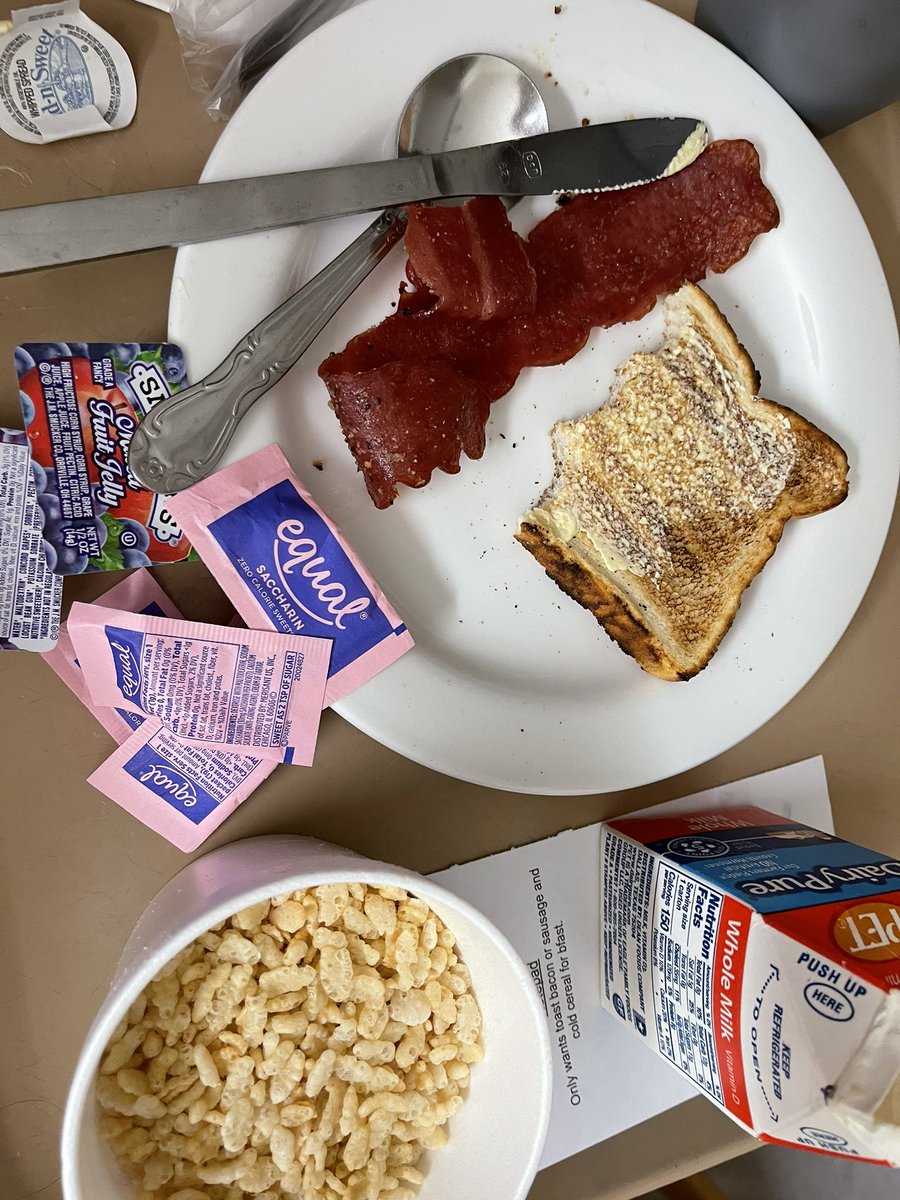 World1Mama's tweet photo. Turkey bacon-tastes like cheap beef jerky. I tried it, choked it down with a few bites of toast. Yuk! https://t.co/KEQjtQL7lK