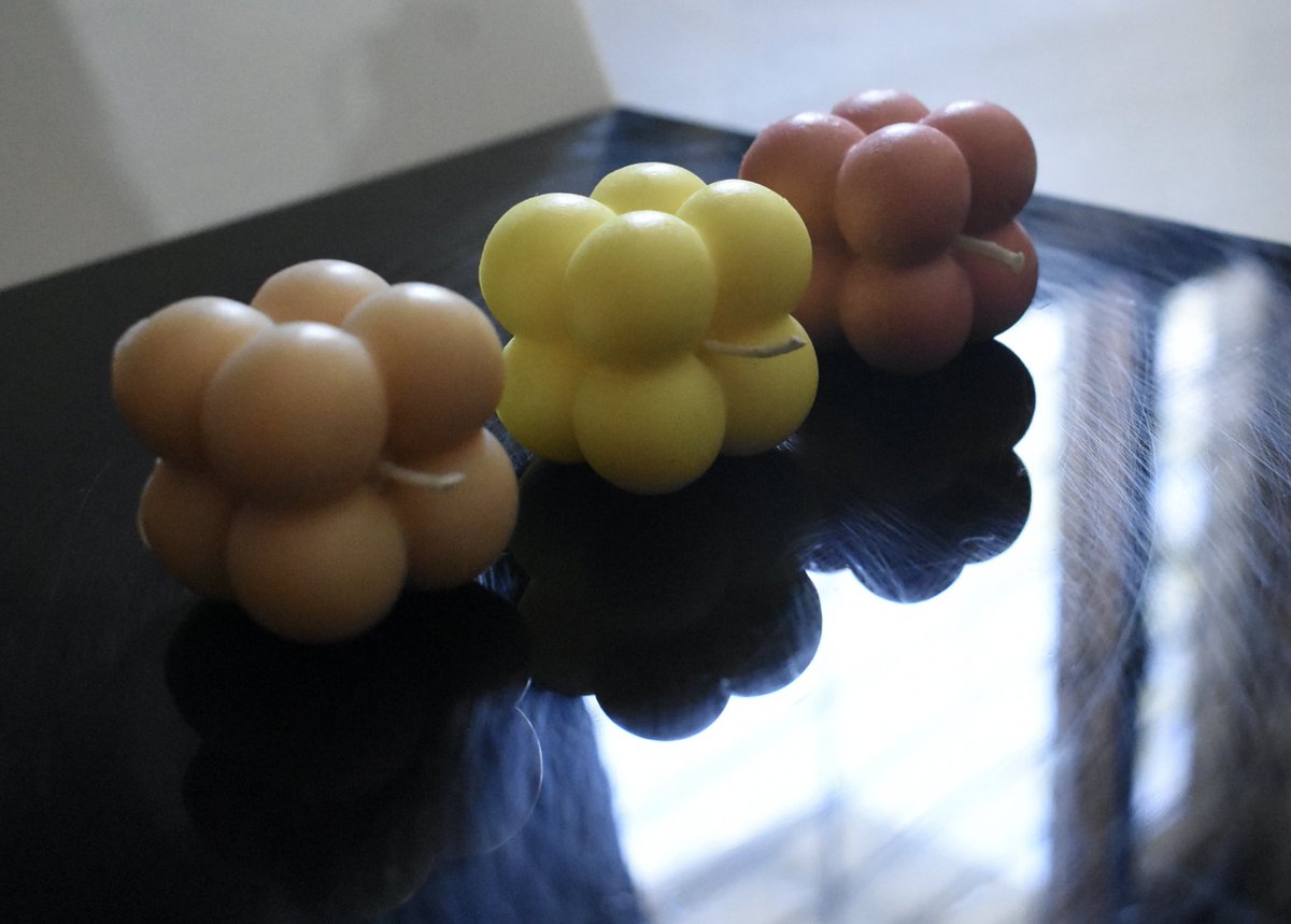 aori_on's tweet photo. 6 mini bubble candles now available at Aorion’s 
DM FOR ORDER
#soywaxcandles #Diwali2021 #Diwali #giftideas #Gifted #giftcard #celebrity #news #Organic #Sustainable https://t.co/LVlvFOLRAO