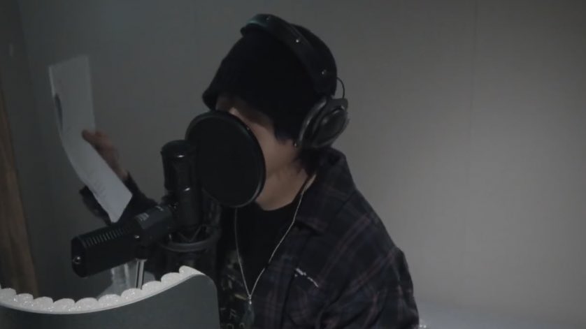 hewwotae's tweet photo. “jungkook has the best voice in korea” https://t.co/rfEsLlQBaq