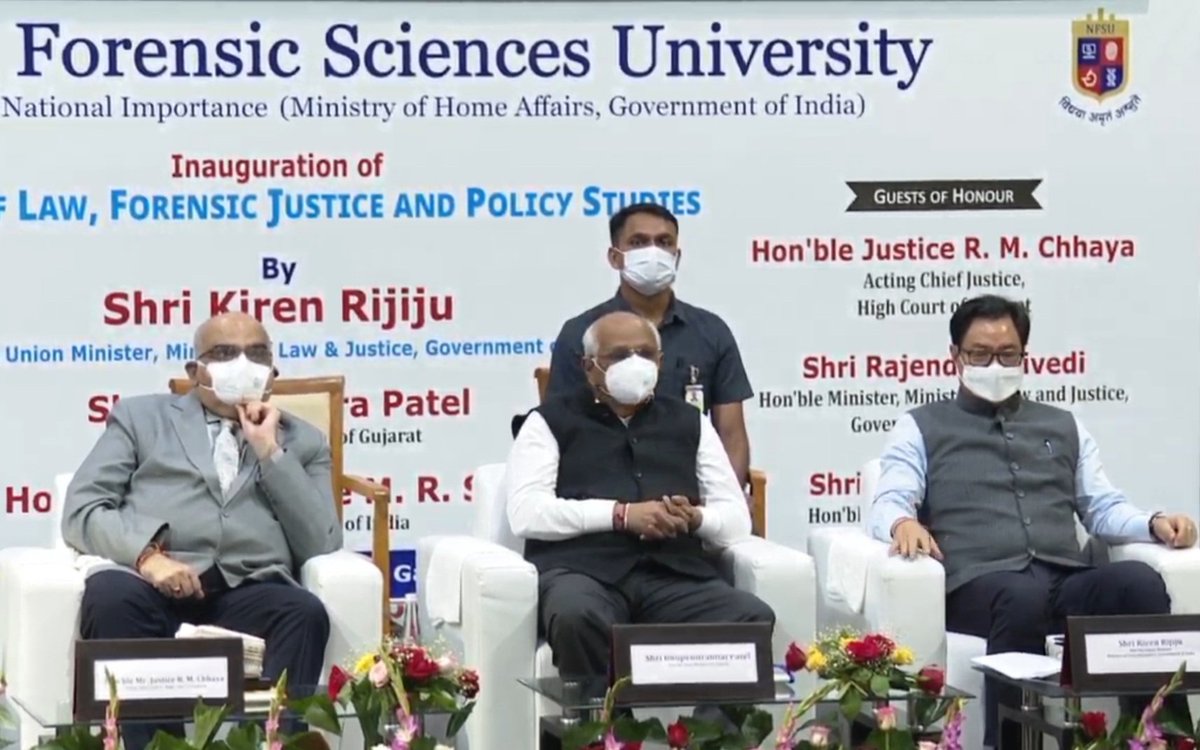 CMOGuj's tweet photo. CM Shri @Bhupendrapbjp graced the inaugural function of the School of Law, Forensic Justice &amp; Policy Studies in the presence of Union Minister of Law &amp; Justice Shri @KirenRijiju and other dignitaries today at National Forensic Science University in Gandhinagar. https://t.co/rfVepAxPZz
