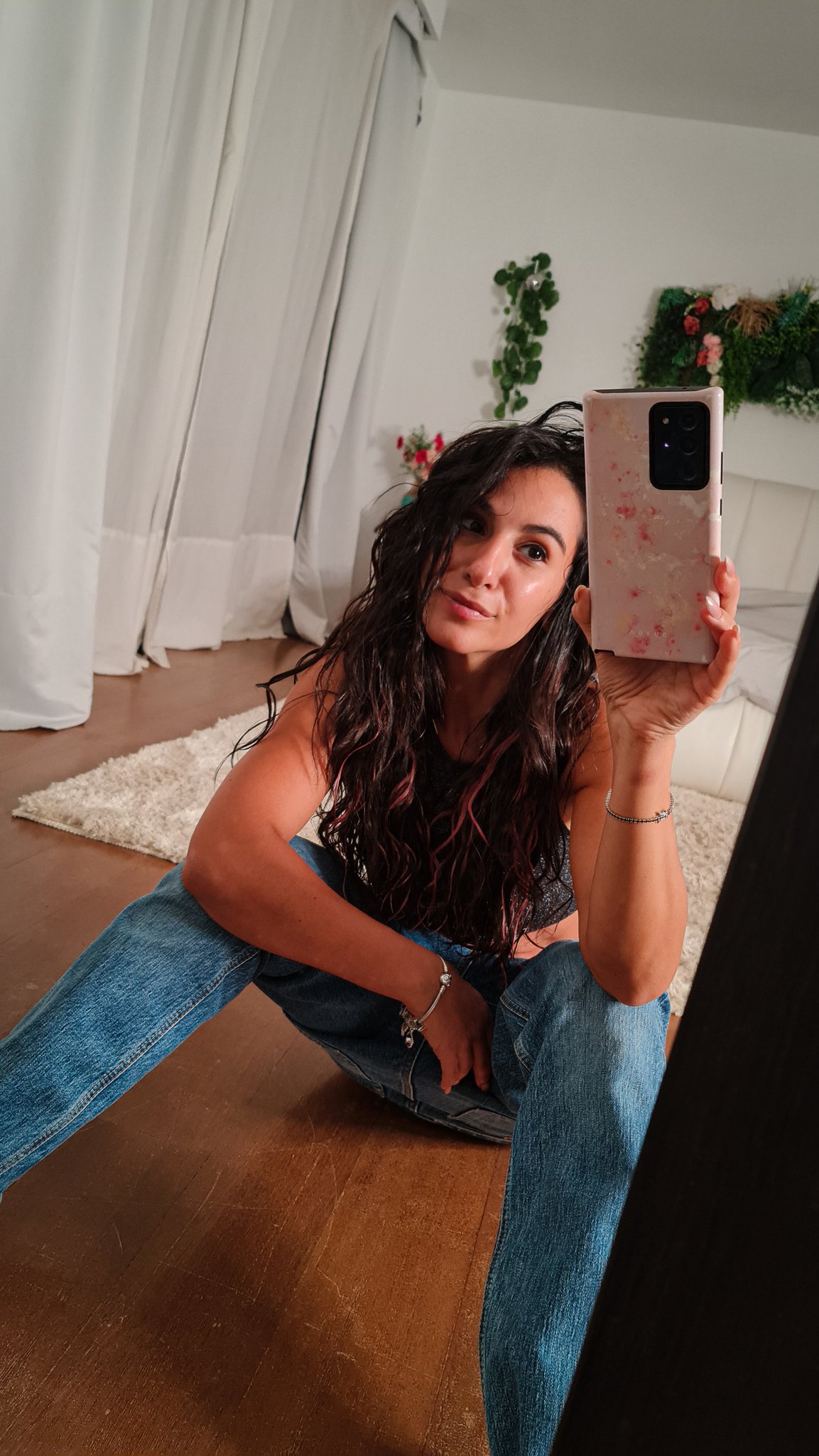 TW Pornstars - 1 pic. Danika Mori. Twitter. 😈😈😈. 12:33 PM - 26 Sep 2021