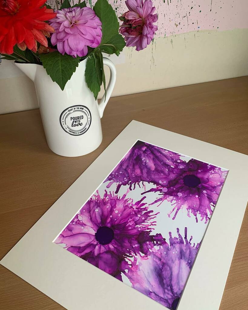 New purple piece… such vibrant inks to work with #pinatainks (excuse the paint splashes on the studio wall 😄) instagr.am/p/CUSNX2AM1AV/