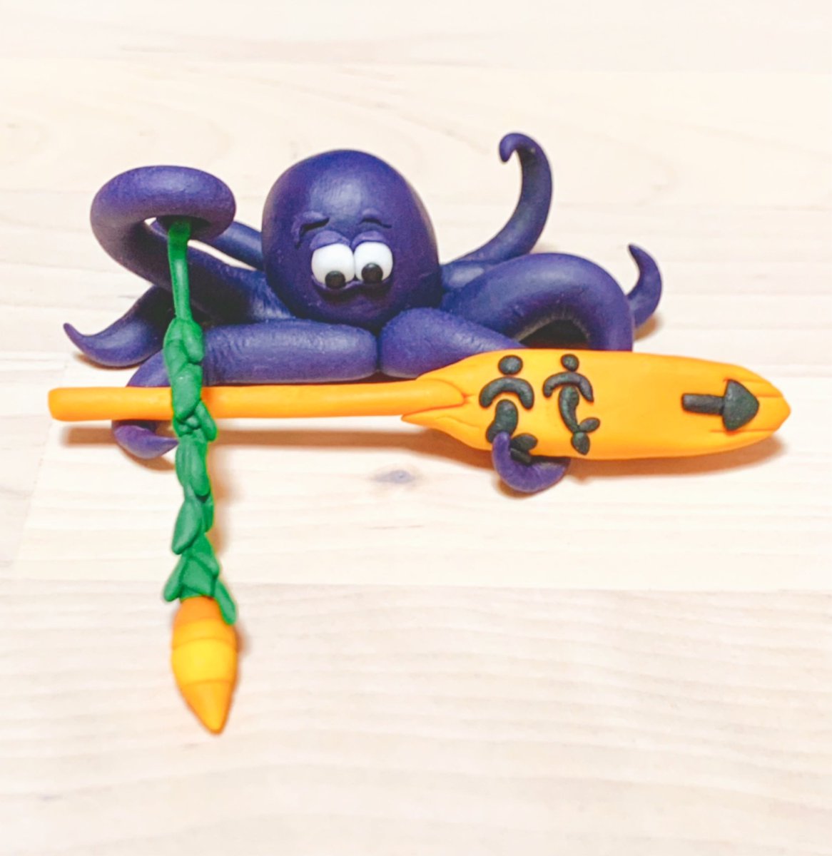 Umijyou_hamachi's tweet photo. マーメイドラグーンにいる看板タコさんのフィギュアをデフォルメして作りました！
#自宅でディズニーを再現
#homemadedisney https://t.co/PyHnXDuAwH