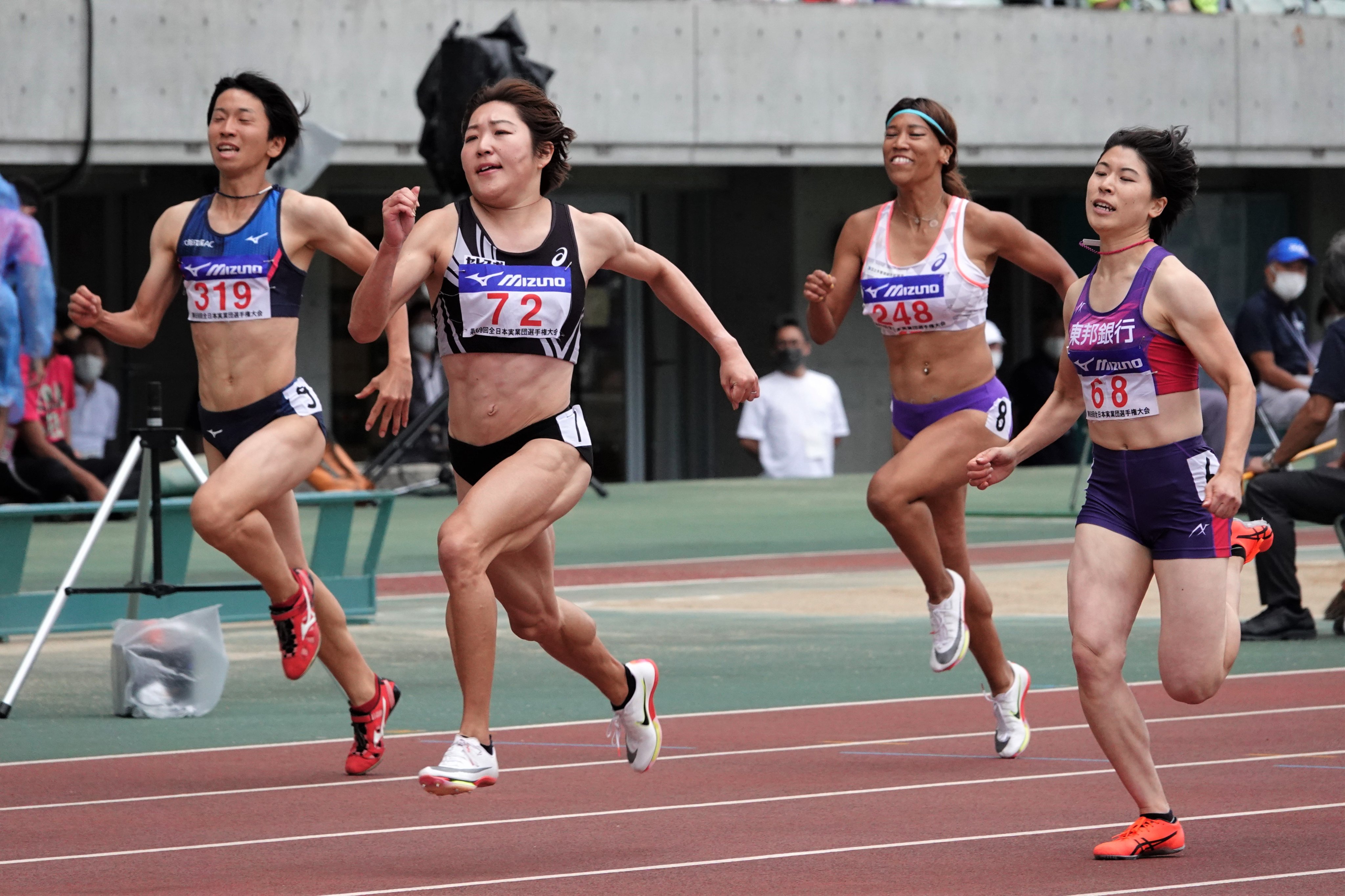 セレスポ女子陸上 はし | 個人特集その18 女子400mH 伊藤明子 Akiko ITO(筑波大院→セレスポ) 小山佳奈 Kana KOYAMA(早稲田大) 関本萌香  Moeka SEKIMOTO(大館鳳鳴高→早稲田大)... | Instagram