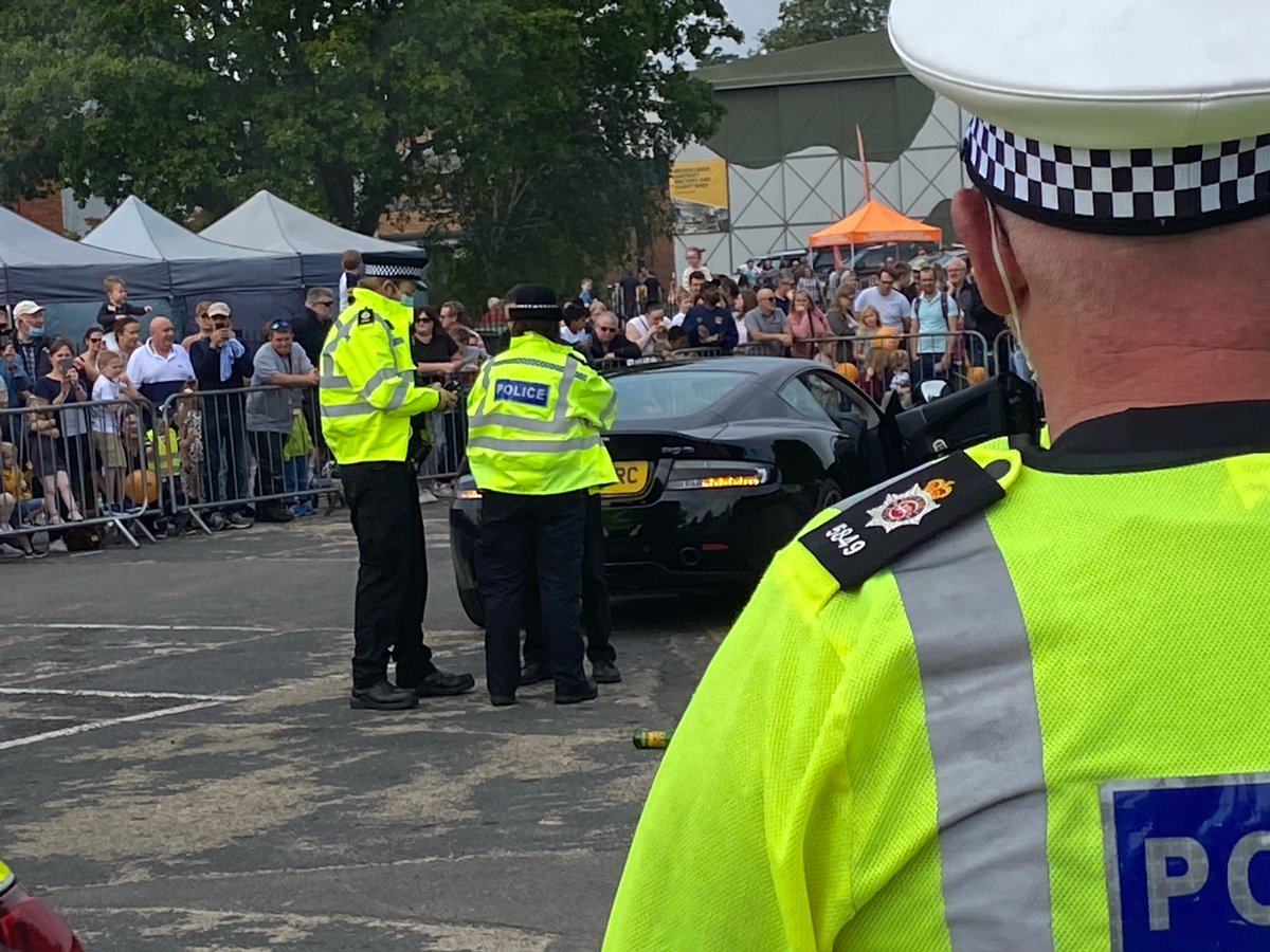 Surrey Special Constabulary tweet media