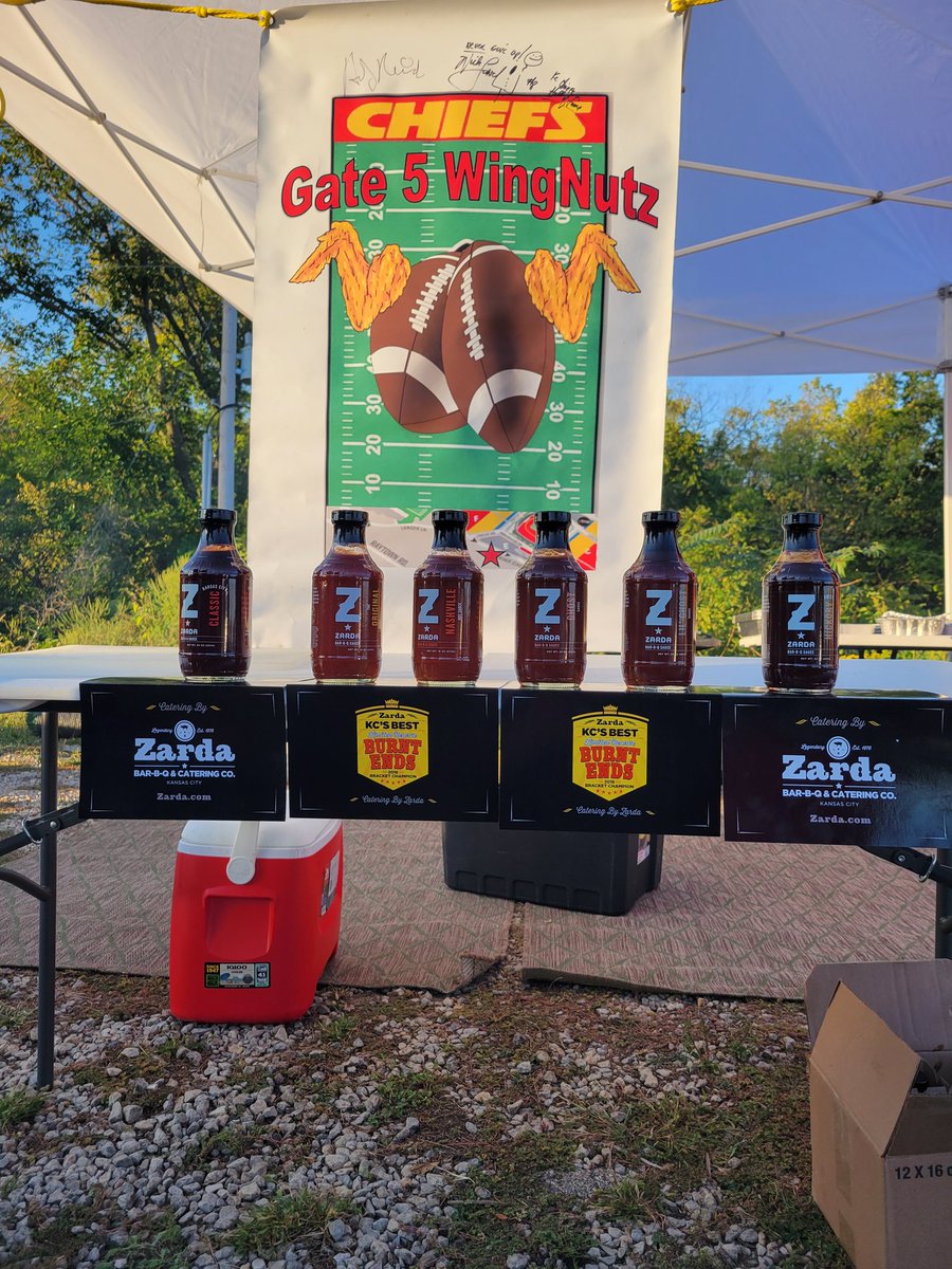Gate5N's tweet image. Thank you @ZardaBBQ for the best burnt ends in the world everyone in tailgate line asked where they came from and we told them the one and only @ZardaBBQ