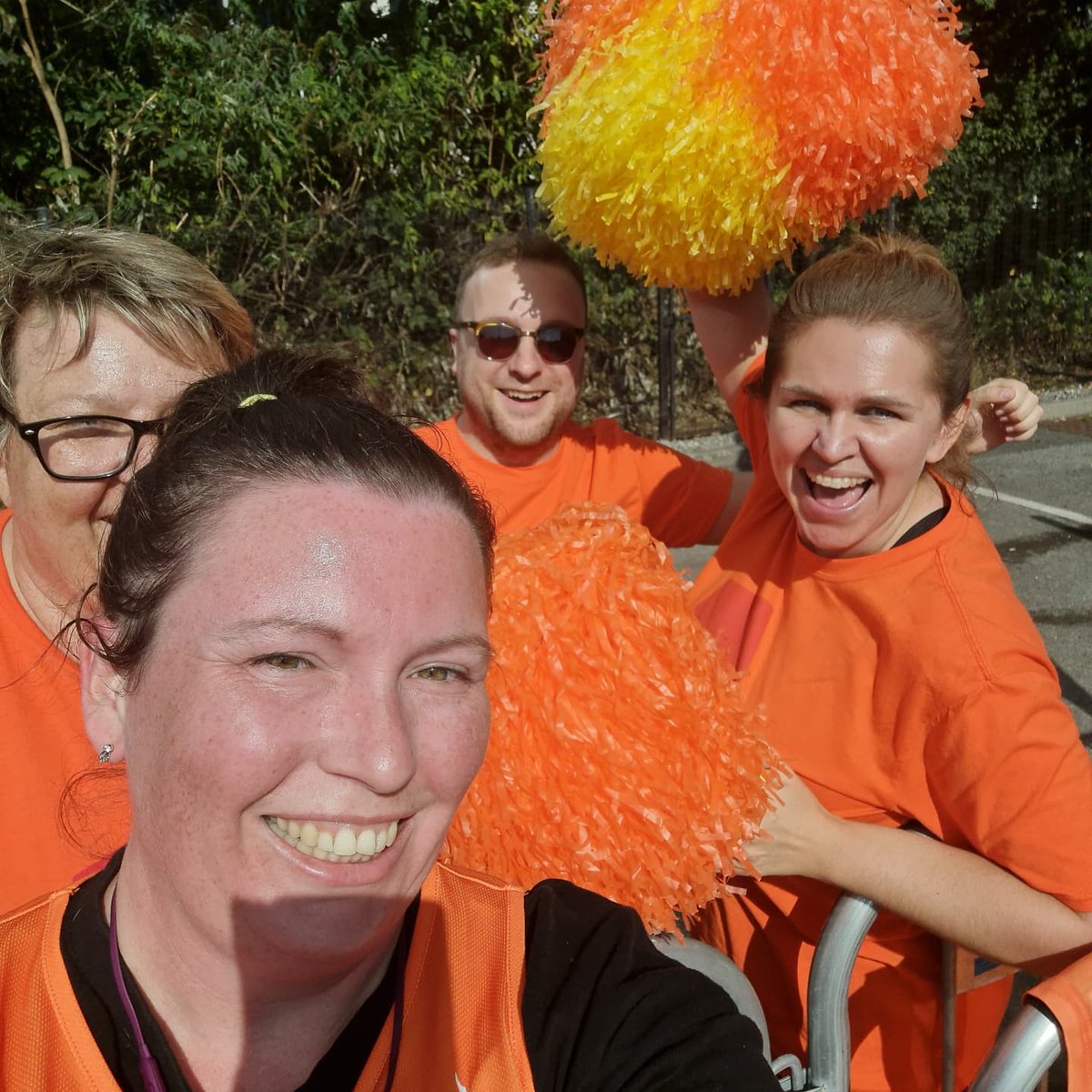 85Eclair's tweet image. Thanks @Great_Run amazing as always and bg shout out to the @MaggiesCentres supporters for cheering me on! 

#GreatManchesterRun