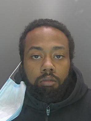A burglar, paedophile, and a drug dealer who was running a class A drugs line shipping illegal substances into Cambridgeshire! 

These are just three of the faces we've put behind bars this week.

To keep up to date with all the latest court news --> bit.ly/2Zohu1n 🚨