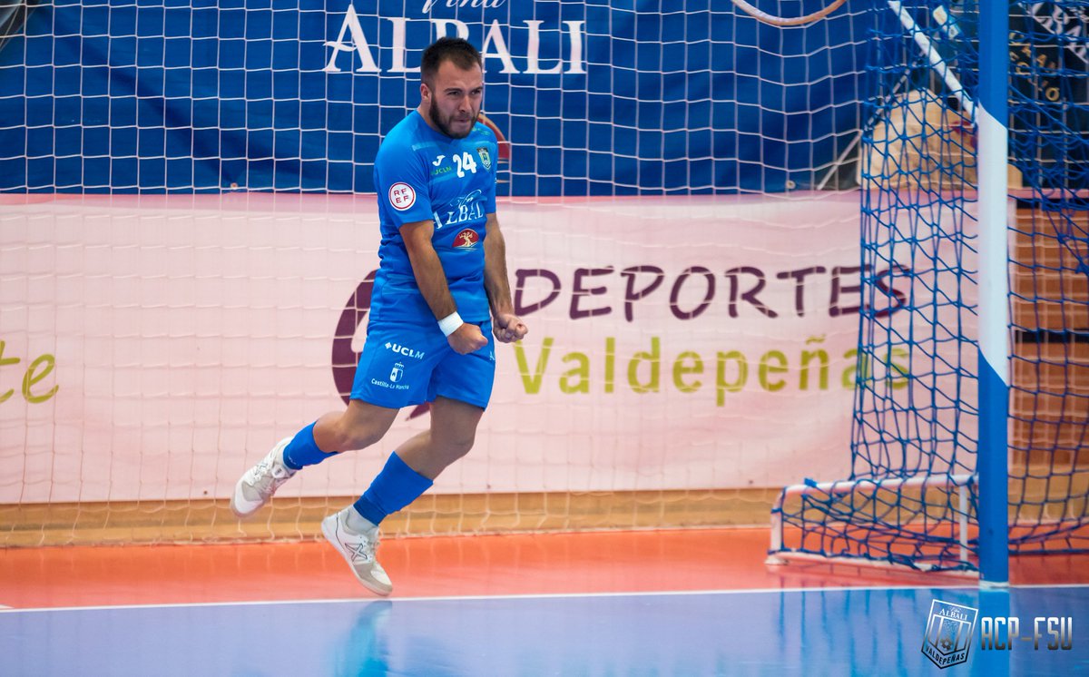 VinaAlbaliFS's tweet photo. |FOTOGALERÍA| 🔵

📸 @aurecape

@VinaAlbaliFS 5-3 @AT_ALMONACID

#ViñaAlbaliValdepeñas #ViñaAlbaliEsUnMatch #BaseAzulona  #3aDivision https://t.co/lw3exv1Zlf