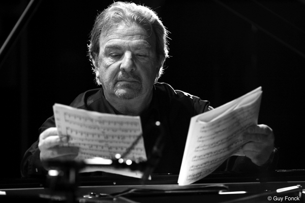 #TCVPiazzolla100 y la proyección académica de sus obras, en sus propias partituras y en las transcripciones hechas por José Bragato y Pablo Ziegler, entre otros. Por <a href="/710CAPiTAL/">Radio Capital 710 AM Venezuela. Noticias, deportes</a> y radiocapital710.com