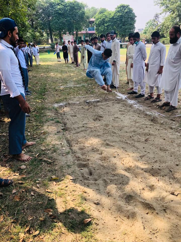 society4youth's tweet photo. Thank you to all our donors who have made this event a huge success. And thank you to Armaghan, Umar, Owais and Sudais for leading the initiative on the ground. @sultankhanhoti #SocietyForYouth #OrphansDayOut https://t.co/7X5ZTpdIAf
