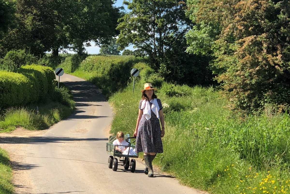 RGS_IBG's tweet image. And last but not least, @ShaneWinser, our Geography Outdoors Manager, is all for inspiring the next generation to get outside in nature from as young an age as possible - to better understand it, and to appreciate its wondrous complexity. #GetOutsideDay orlo.uk/oOcA7