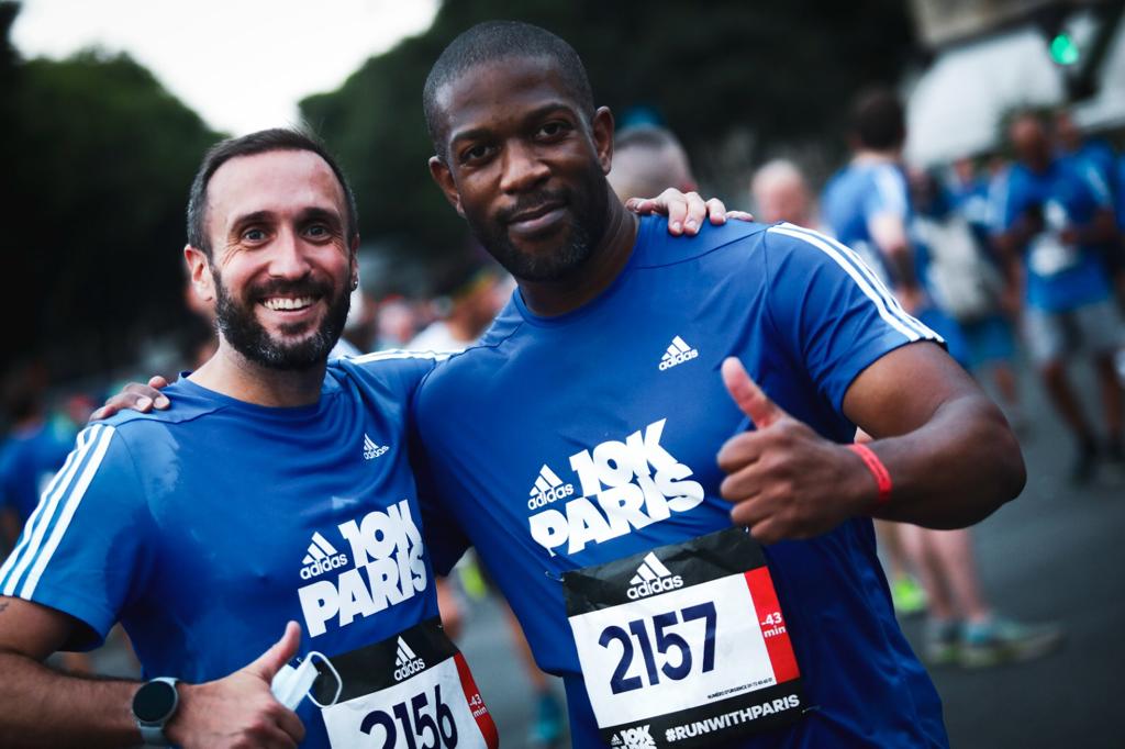 adidas10kParis's tweet photo. Courir dans la Capitale donne le sourire ! 😃
Pour toi aussi ?
#RunWithParis https://t.co/3dnYwosLGc