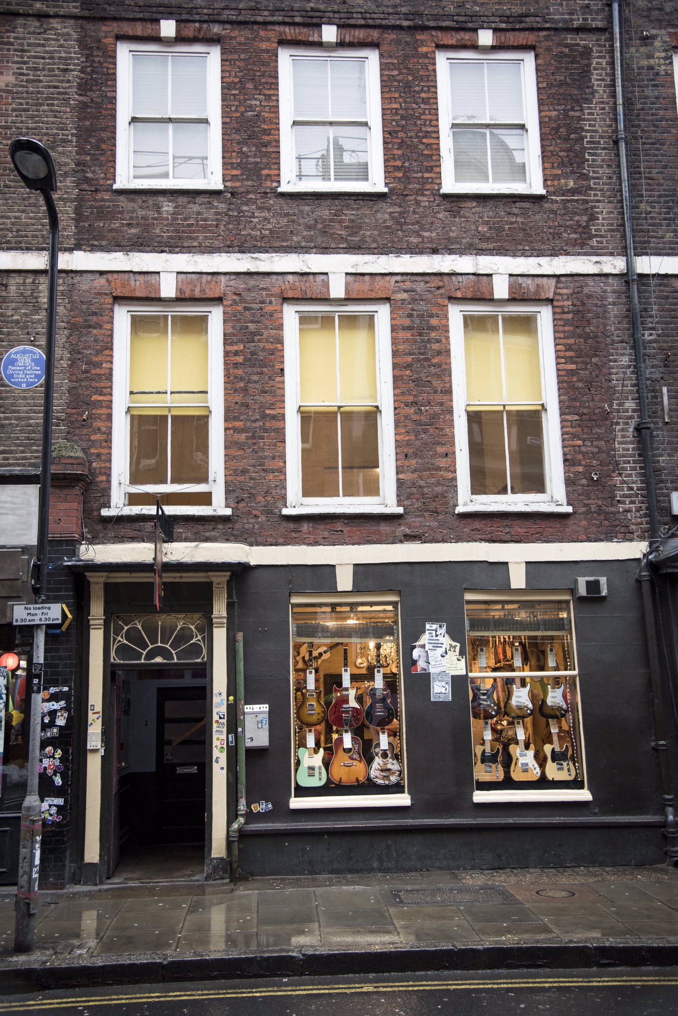 Cormoran Strike on Twitter: "Above No Tom Guitars at No.6 Denmark