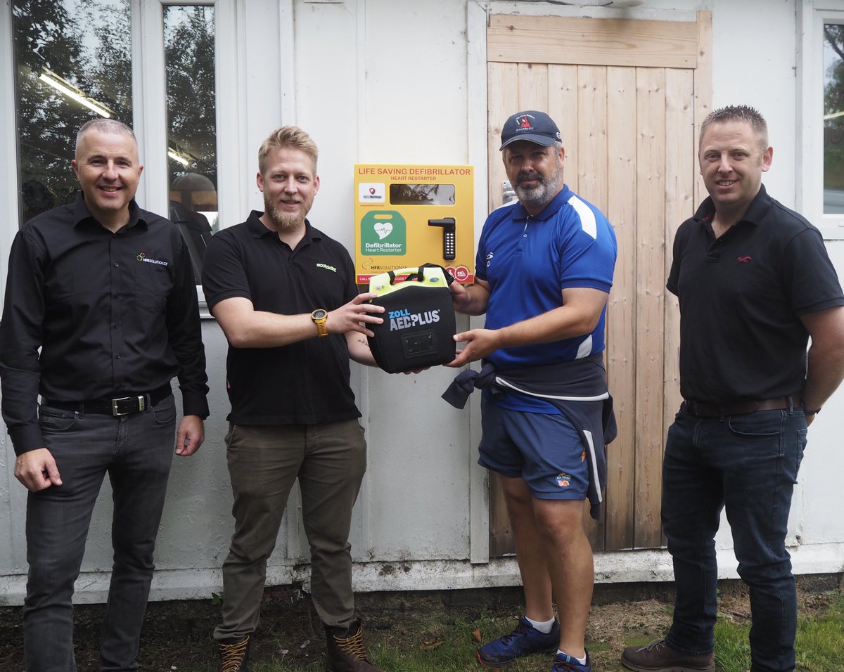 HFRSolutionsCIC's tweet photo. Great to be working in partnership with @ecotricity to allow us to present @GrimoldbyCC with a community defibrillator👏🏼

Fantastic to see the community come together today for the Club Presentation Day🏏

#CommunityReturn #CSR #CIC https://t.co/n9Mi6aal9A