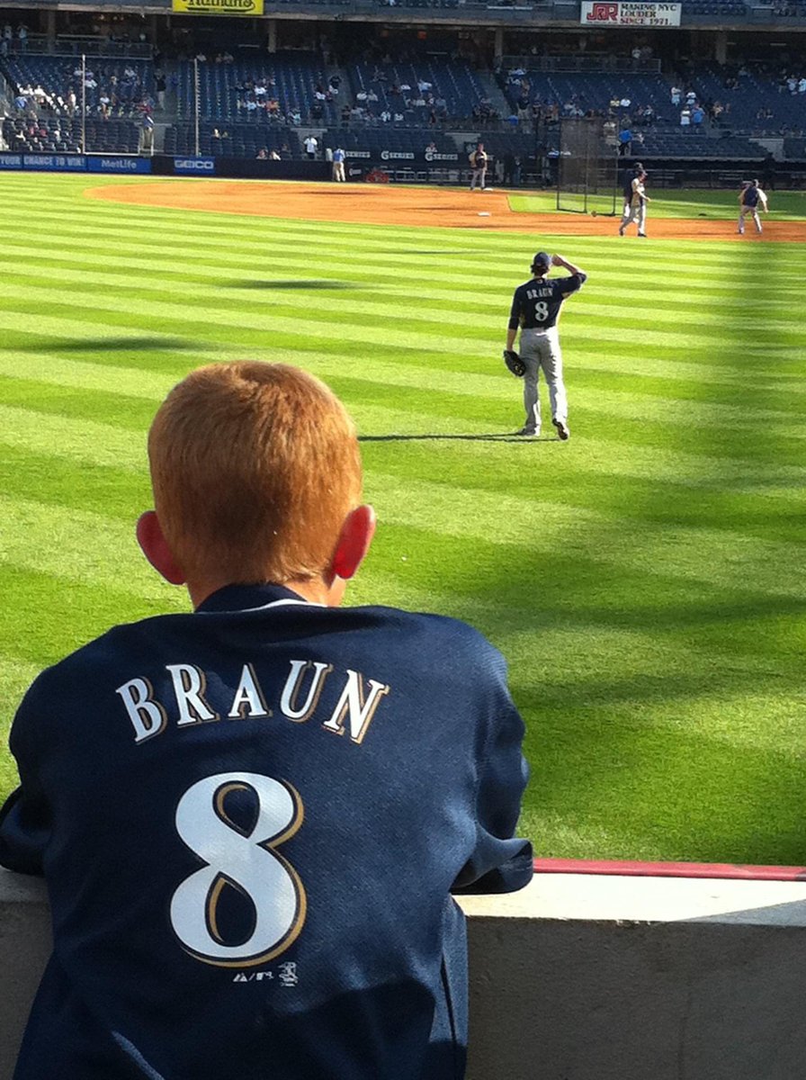 DerekSchaefer1's tweet photo. @Brewers Thank you for 14 years of Brewer memories Ryan Braun https://t.co/pwKkSxvcp2