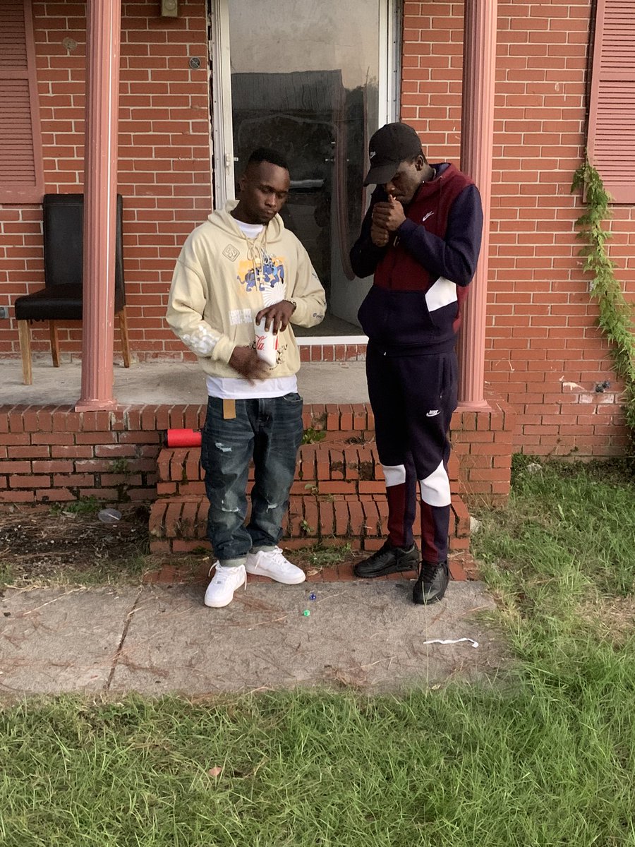 RackRae's tweet photo. We here for a Reason Bra🙏🏿😌💭💯…
#Blessed https://t.co/CGMsUMuleX