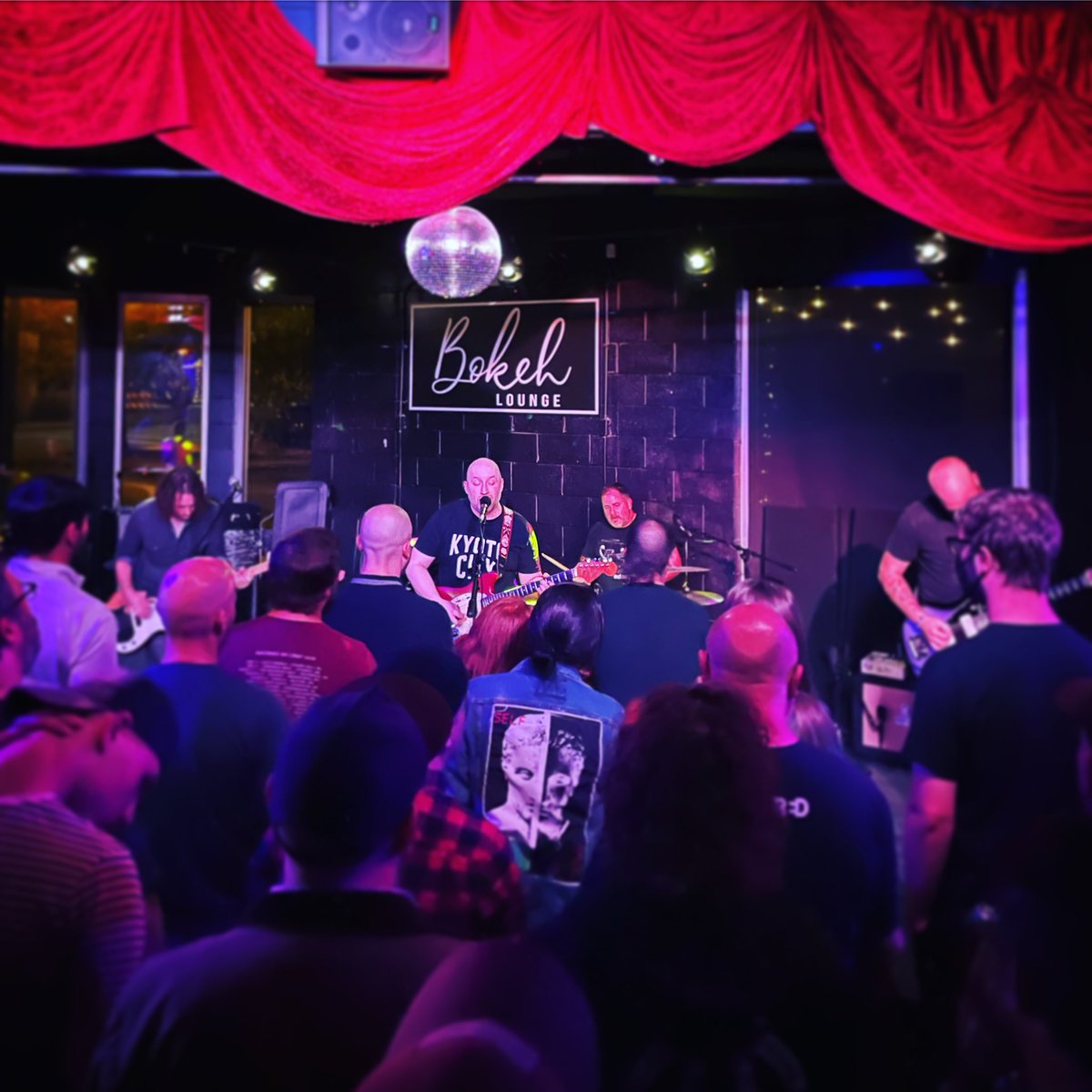 mockorange tweet media