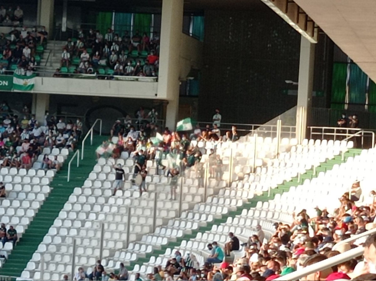 ATUCOR2's tweet image. Felices de veros @Incond_CCF ....! ojalá pronto os veamos a todos animando como siempre!
Forza INCONDICIONALES!