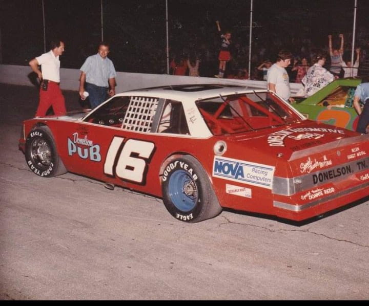 toomuchcountry's tweet photo. Bobby Hamilton’s former @RaceFairgrounds LMSC sponsor is still pouring ‘em. #DonelsonPub https://t.co/vV37XlhF9G