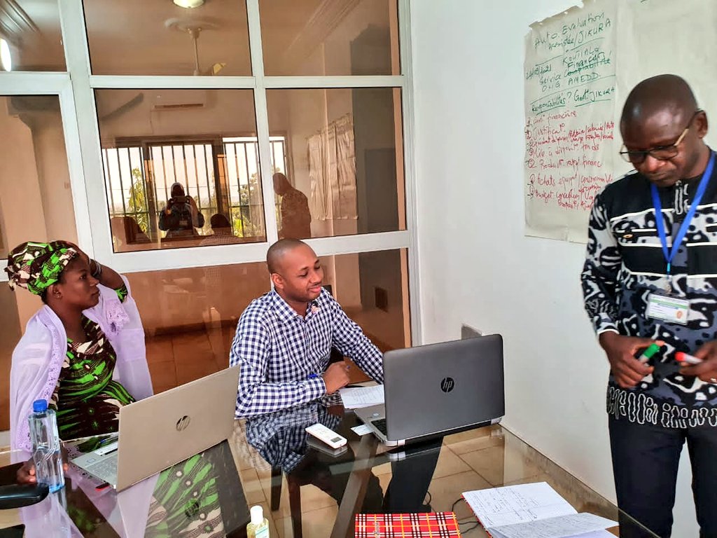 ceda_mali's tweet photo. AUTO-ÉVALUATION ASSISTÉE
PROJET#JIKURA
@HelvetasCH
@Helvetas
ATELIER ONG
#AMEDD @ONG_AMEDD
SERVICE FINANCIER
#CEDAMALI
#KOUTIALA https://t.co/SQsYH5oMu4