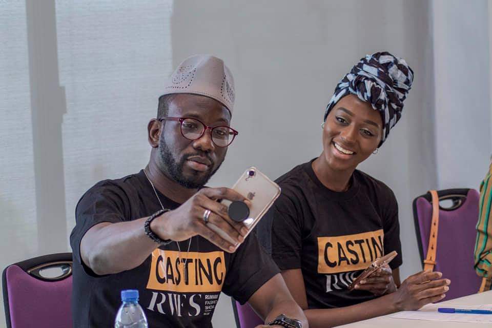 Domtendancegn's tweet photo. #runwayfashionshow #Guinee #DomBeautyWeek
Le tapis rouge se déroule progressivement pour l'évènement de la mode qui clôturera l'année à #Conakry et celà en Novembre
@AICHAKAPORO
@Pyspic0
https://t.co/wD1JEa6LS3 https://t.co/KQ2HMkdL9z