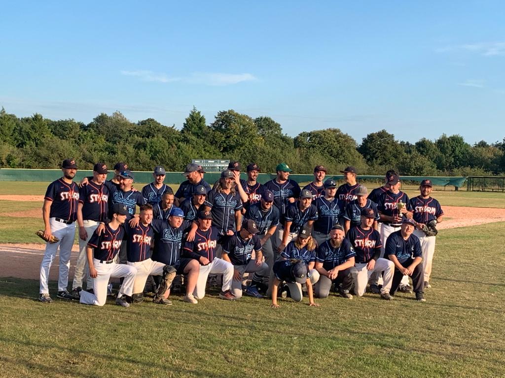 LONG EATON STORM WIN NATIONAL SINGLE-A CHAMPIONSHIP FINAL

Long Eaton Storm 9-3 Cambridge Lancers 

Game Footage: youtube.com/watch?v=wXCuPG…