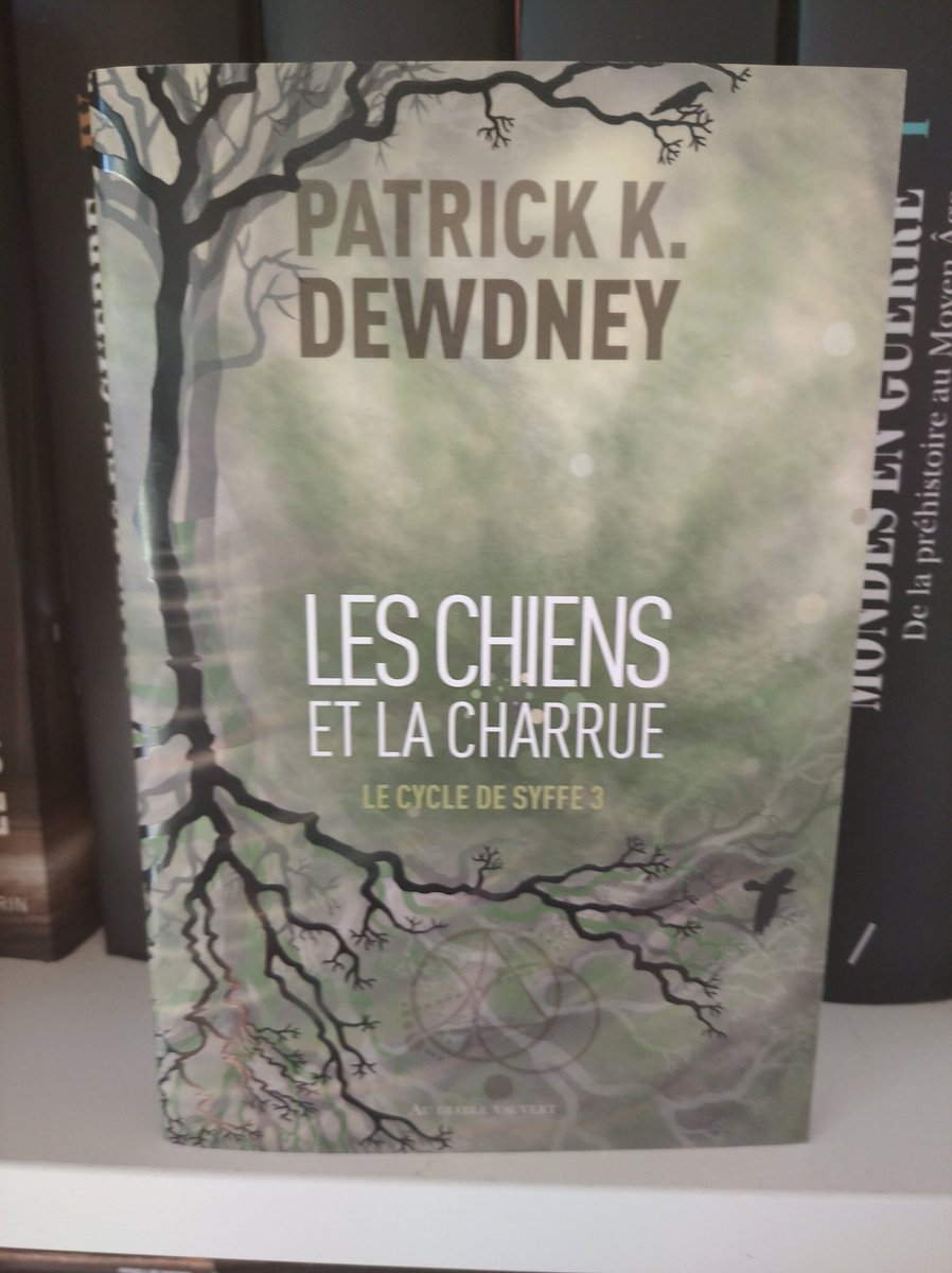 zuccojeanlouis's tweet photo. Les chiens et la charrue - Patrick K. Dewdney https://t.co/ueIQthssXV via @froggydelight #patrickdewdney #cycledesyffe @AuDiableVauvert https://t.co/MYiZVLyarY