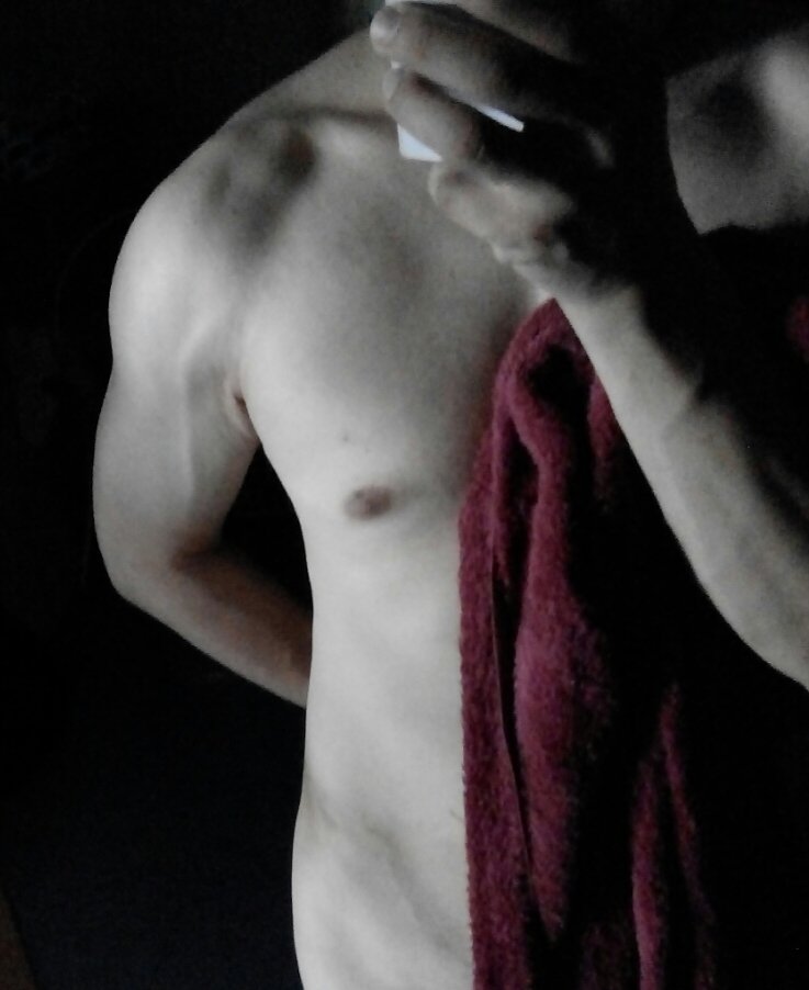 NiceTooMeetYo13's tweet photo. แค่คุณเปิด โลกก็เปลี่ยน
#workout #Skinship #hugme #likekiss #bodytouch #fascinate #realman https://t.co/1WKVZAHIqj