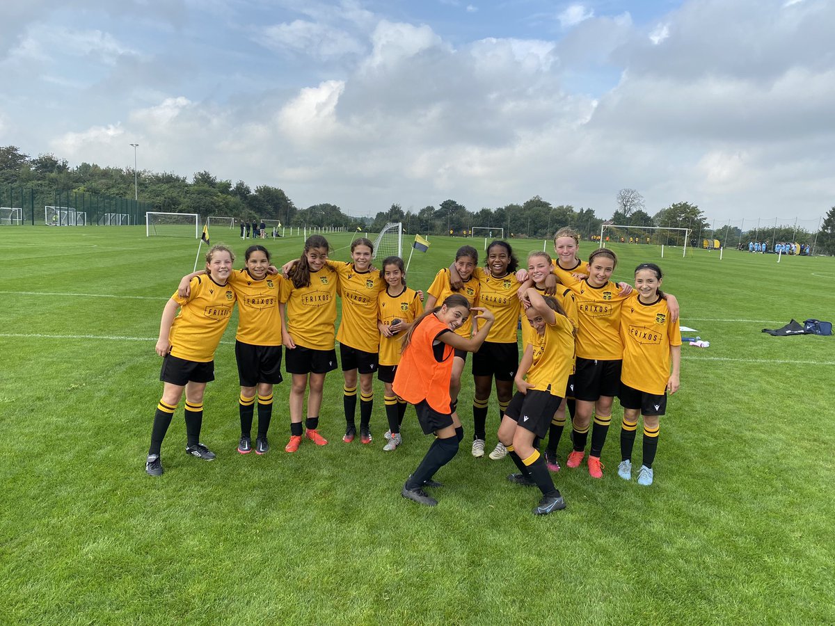cheshuntgirls13's tweet photo. Our Amberettes were phenomenal today against the team unbeaten and top of the league! It was a very strong team performance and the quality of football from everyone was amazing to see. We’re all really proud of their performance today and their progress so far this season! 🧡 https://t.co/3zyMOggNeZ