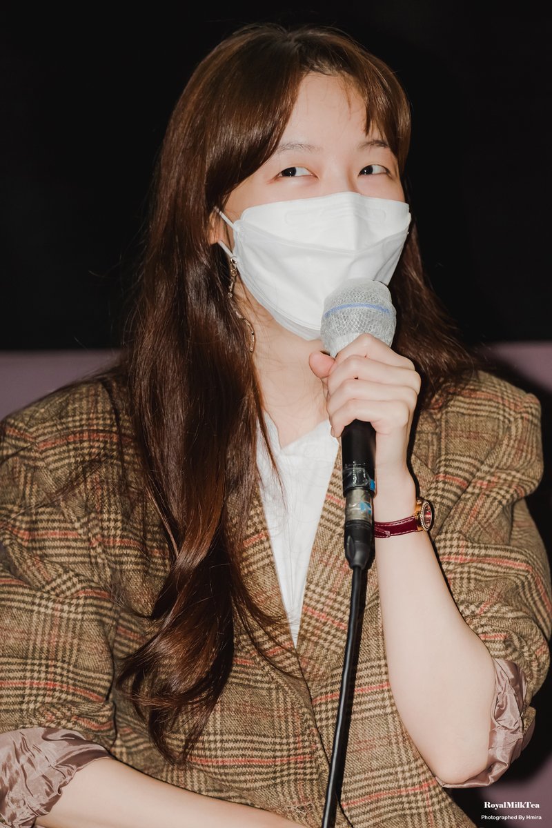 RMilkTea0117's tweet photo. 21.9.26. 방민아 - 영화 최선의 삶 무대��사 / 인디스페이스
#방민아 #걸스데이민아 #걸스데이 #영화최선의삶 #최선의삶 #최선의삶_최선의GV #무대인사 #무인 #인디스페이스 https://t.co/WhYFspnX7b