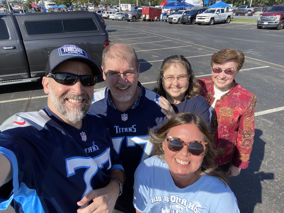 Ready to get a division victory!! Let’s do this!! #Titanup