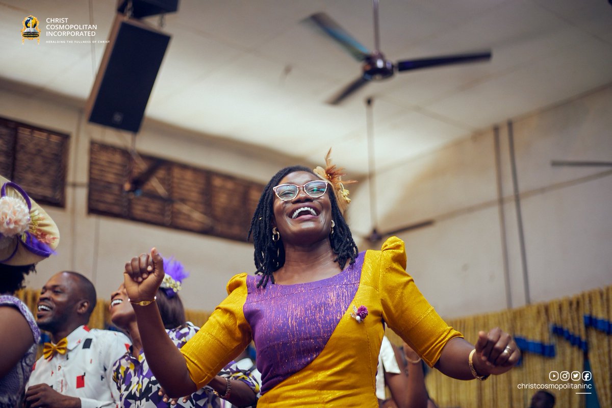 ChristCosmoInc's tweet photo. It is indeed a privilege to be in God’s presence, where there is fullness of joy and pleasures forever more. 
We lift up our hands to worship the doer of good things and the presence of the Lord fills the atmosphere. He alone deserves our worship
#CCIMassService
#SingingInWorship https://t.co/mllPxuJa4x