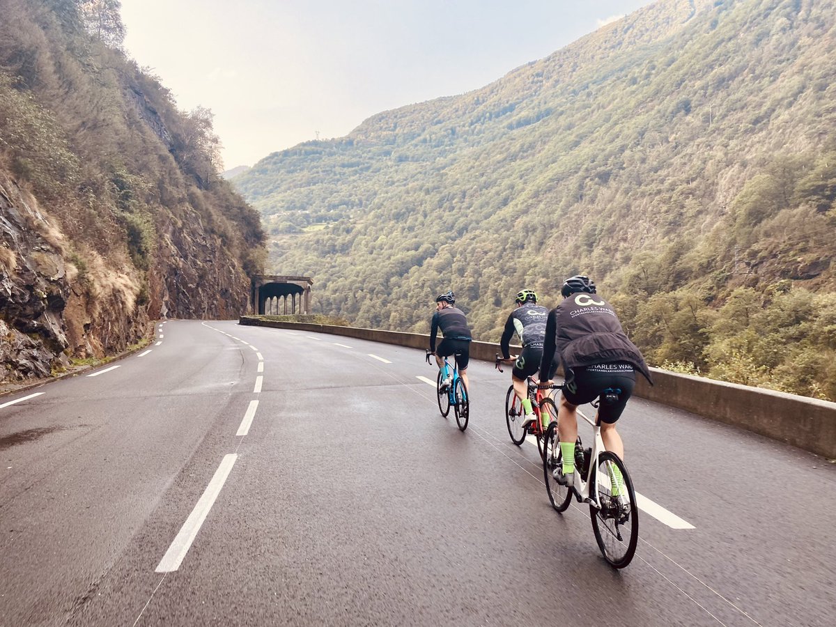 MarkTiff's tweet photo. Thankyou Pyreneesโฆ. You have been amazing..๐๐ผ๐๐ผ๐๐ผ
Loved riding the mountains
Had an amazing weekend with the lads & had fired my love for cycling up againโค๏ธ๐ต๐ผโโ๏ธ
@Jay_Cadz @fijikimbo @SMBMOON10 @cwsportsmass #pyrennes #cycling #ladsweekend #stunning https://t.co/vI8gGYPWsF