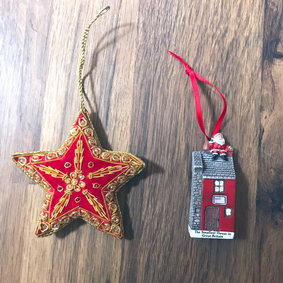 SarahShard2's tweet image. And so it begins…. The bf and I picked the first two ornaments on our trip to Wales for what will be our first Christmas tree together! #lovechristmasagain #ourfirstchristmas #christmas2021 did u know I have a Christmas story coming out soon??? @ChristmasCo2021 nearly there!