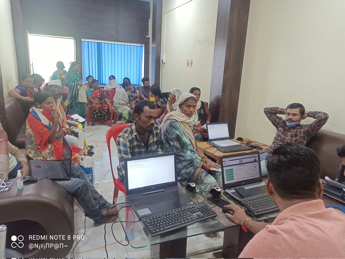 CscParli's tweet photo. @dintya15
 Eshram Registration and Card Free Campaign At Parli District Beed Maharashtra
@academy_csc @CSCMaharashtra @CSCegov_ https://t.co/xrxJOgv3Ke