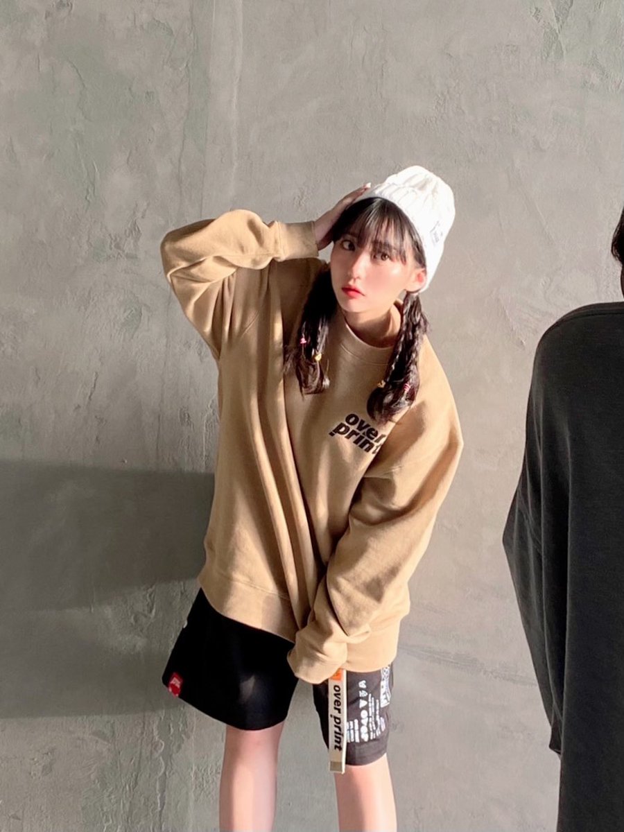 田中 美久 S Tweet Over Printのモデルをさせて頂きました 鬼かっこ可愛い服が沢山でめっちゃ好き Trendsmap 田中 美久 S Tweet Over Printのモデルをさせて頂きました 鬼かっこ可愛い服が沢山でめっちゃ好き Trendsmap