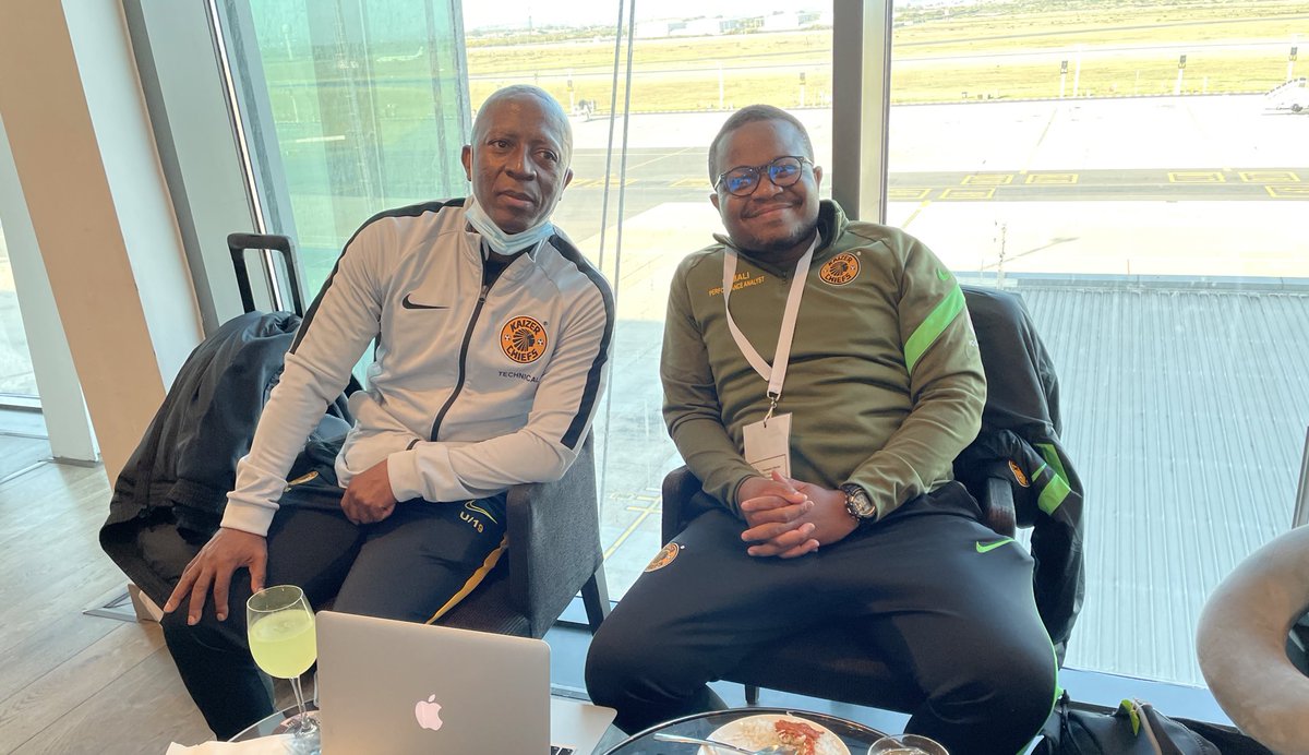 SinesiphoMali's tweet image. It’s been a very productive weekend with Coach Ace. South Africa has got talent 🙌🏾❤️

Thank you @SoccerEngen see you next week in Joburg. 

#EngenKnockoutChallenge #TechnicalScouting