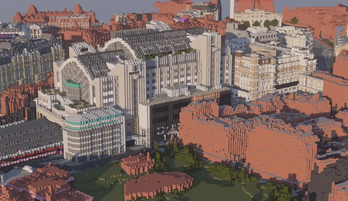 PlanetMinecraft's tweet image. We interviewed @jaydoescomics  who is a member of a build team in the process of recreating Greater London in #Minecraft.. as accurate as possible! The team has currently built over 220 HECTARES (211+ football fields) of Londun so far. Read up below!

👓: bit.ly/3o5Zgfs
