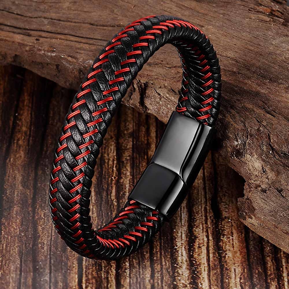 TrendyGems's tweet photo. Men's Braided Rope Bracelets #diamonds #rhinestone #jewelry https://t.co/te4JAkyrg0 https://t.co/3LtXpNYg7E