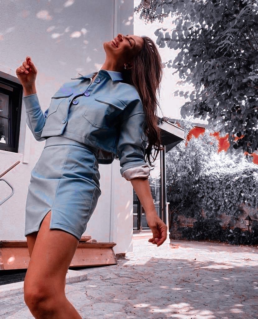dmtxdaily's tweet photo. 𝘢𝘭𝘸𝘢𝘺𝘴 𝘴𝘮𝘪𝘭𝘦 ♡ https://t.co/ADNqTeEJFN