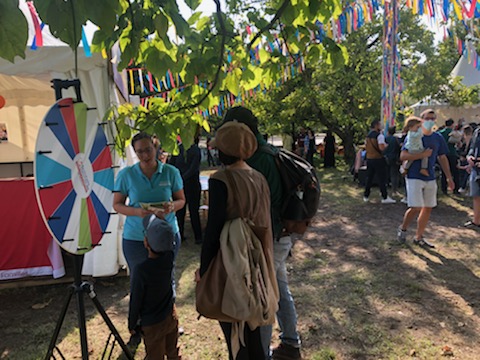AGenre_MNSPF's tweet photo. Encore une superbe édition du @FestivalODP kids ! 👏👏De nombreux enfants ont été sensibilisés à la prévention santé par la @MNSPF et l'@OdpPompiers ! Nutrition, activités physiques, sommeil...tout y est passé! 😉😊Bravo à tous https://t.co/tUuSfhwCAD