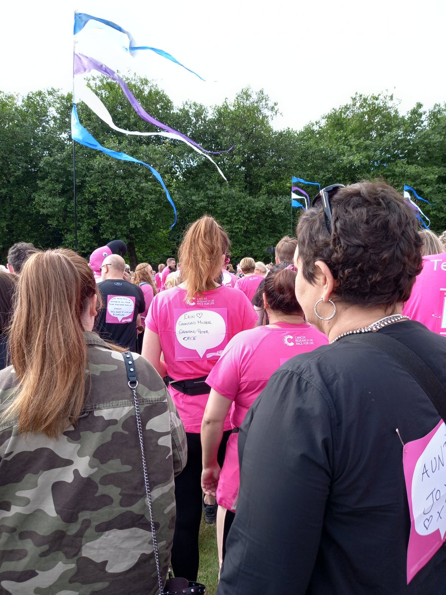 Fabulous day with fabulous friends raising money for a fabulous charity whats not to love 
@LJfonda
#raceforlife 
Thankyou for all your donations