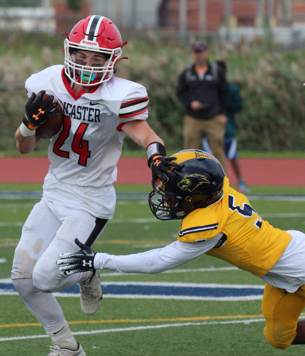 GrindersTalks's tweet photo. @LHSfballLegends D stymied the Wolverines and the O took advantage putting up 41 in a wk 4 blowout 41-6  @marcush8787 @declanwarringt2 @lhscoachrupp @WNYAthletics @CrossTrainingA https://t.co/b5iBlV3o18