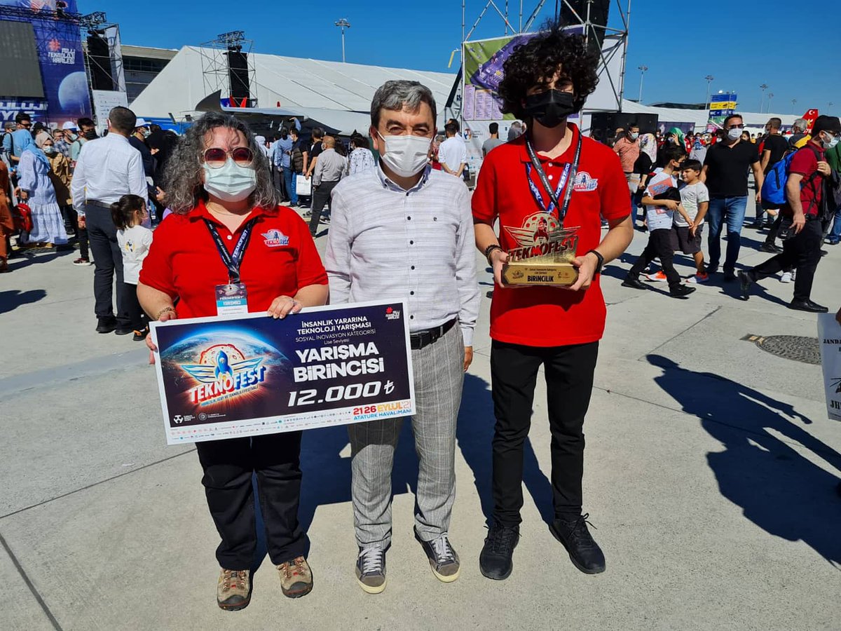 onderbulten's tweet photo. 2021 TEKNOFEST TÜRKİYE BİRİNCİSİ HÜDAVENDİGAR'DA!

Lise Seviyesi Sosyal İnovasyon Kategorisinde KADSİS (Kurumsal Akıllı Denetleme Kurumu) Projesi ile Türkiye Birincisi Olan Öğrencimiz İsmail KONAK'ı Tebrik Ederiz. https://t.co/yKtwgB1zhq