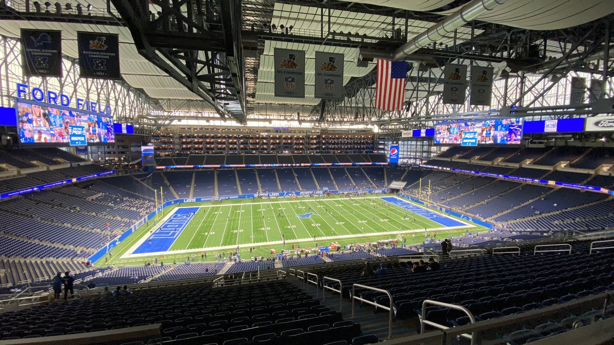 jackklott's tweet photo. Mixing a little bit of the old with the new and getting to see some @UKGInc friends (@JohnwHalpin) after way too long. https://t.co/EtYabFSGVF