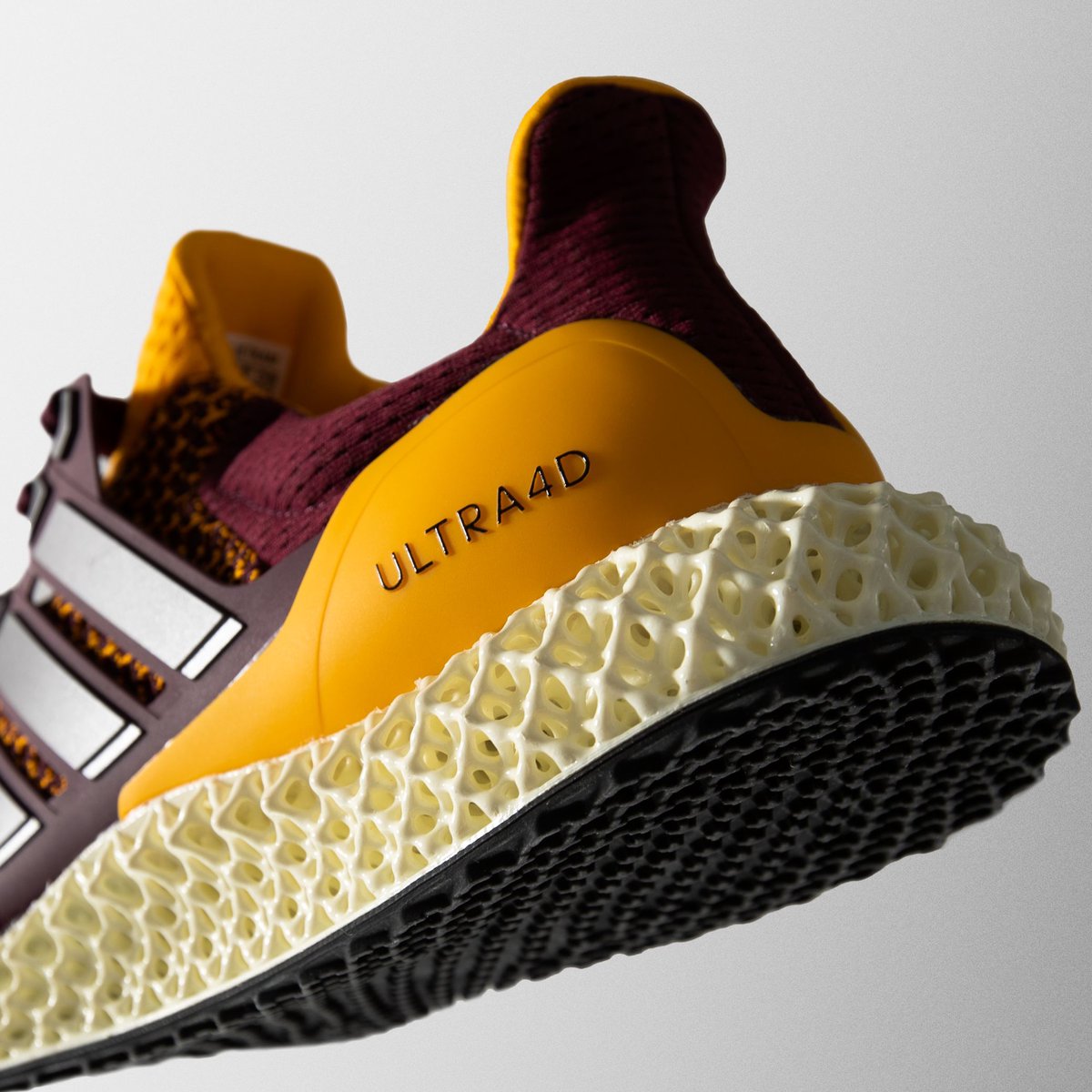 titoloshop's tweet photo. ONLINE NOW 🔥 adidas ULTRA4D *Arizona State* available online.
to the webSHOP 📲 https://t.co/f6qMpBQDYV

sizerun 🏃🏾 UK 7 (40 2/3) - UK 10.5 (45 1/3)
style code 🔎 FY3960

#titolo
#adidas
#ultra4D
#arizona
#adidasULTRA4d
#titoloshop
#🌅 https://t.co/TuVjQDR9T0