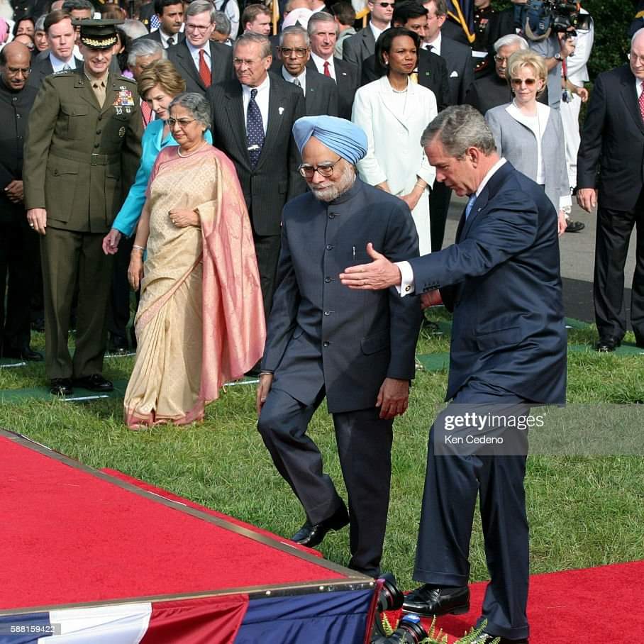 Happy Birthday to the one of the best PM of independent India Singh Jee. 