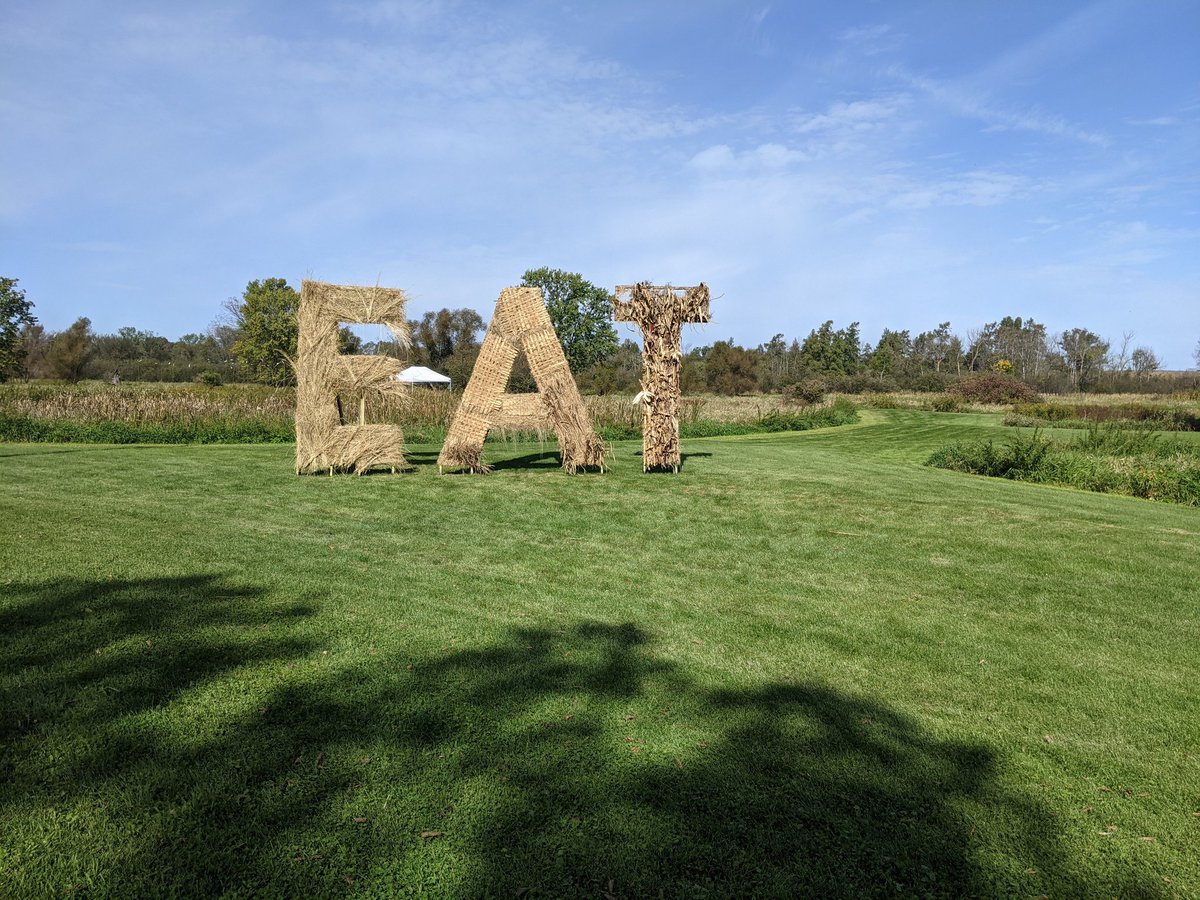 Grassland2_0's tweet photo. EAT! Just one of the things to do today at #FermentationFest #Grassland Edition! Join us for live music, art, #grazing demos and did we mention tacos?! https://t.co/K5qSuPRToc